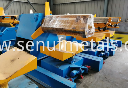 6 tons hydraulic decoiler